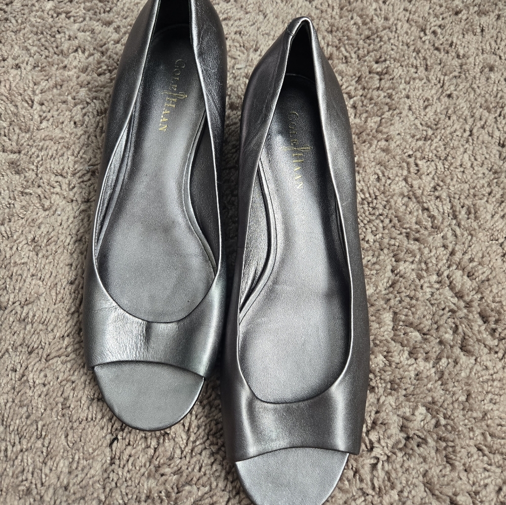 Cole Haan Women's Silver Peep Toe Shoes